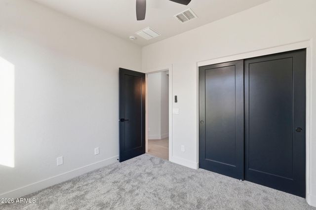 4945 S TWINLEAF Drive, Gilbert, AZ 85298