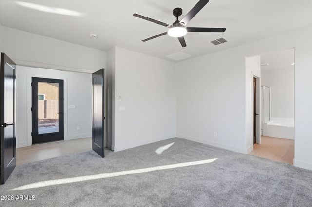 4945 S TWINLEAF Drive, Gilbert, AZ 85298