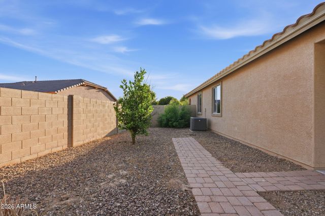 4945 S TWINLEAF Drive, Gilbert, AZ 85298