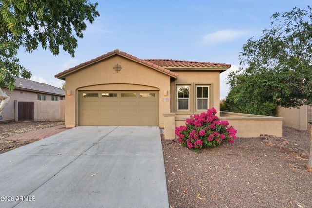 4945 S TWINLEAF Drive, Gilbert, AZ 85298
