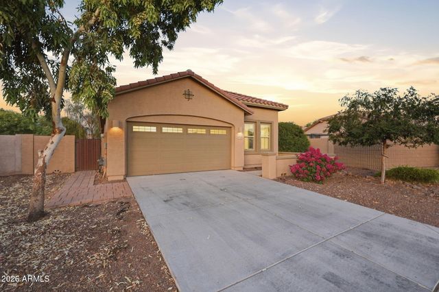 4945 S TWINLEAF Drive, Gilbert, AZ 85298