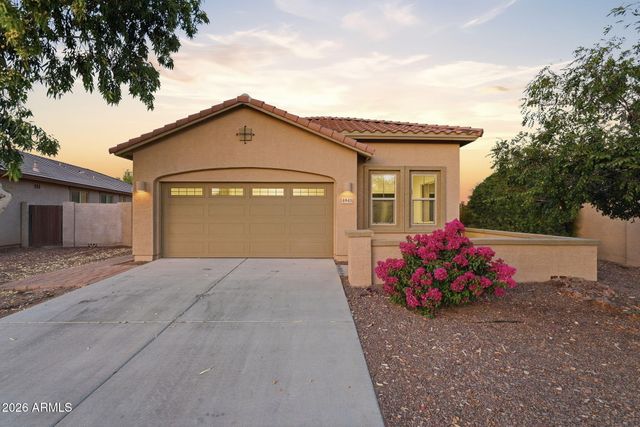 4945 S TWINLEAF Drive, Gilbert, AZ 85298