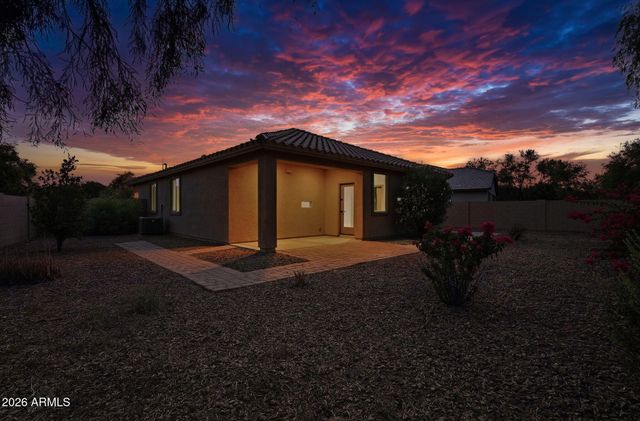 4945 S TWINLEAF Drive, Gilbert, AZ 85298
