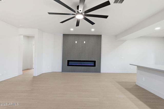 4945 S TWINLEAF Drive, Gilbert, AZ 85298