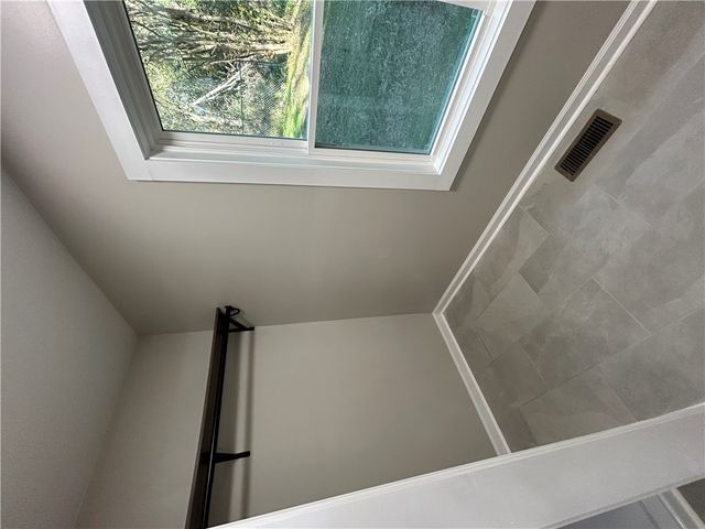 140 Campbell Bridge Road, Seneca, SC 29678