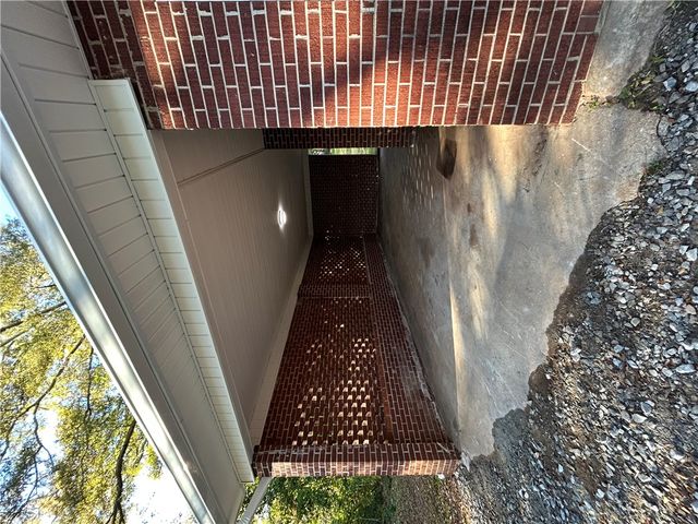 140 Campbell Bridge Road, Seneca, SC 29678