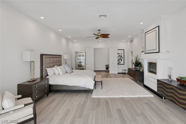 5438 Sierra Brook Court, Las Vegas, NV 89149