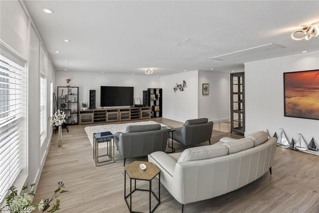 5438 Sierra Brook Court, Las Vegas, NV 89149