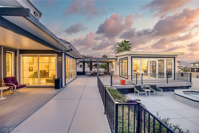 5438 Sierra Brook Court, Las Vegas, NV 89149