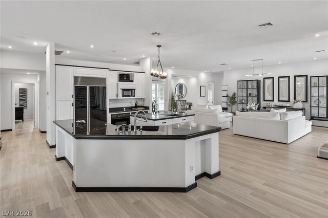 5438 Sierra Brook Court, Las Vegas, NV 89149