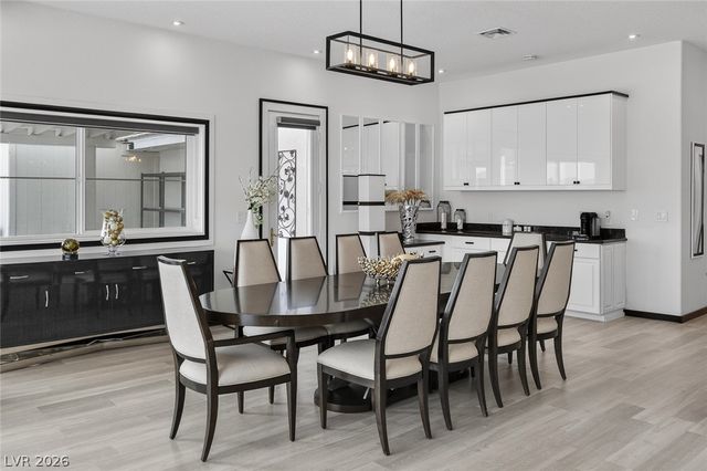 5438 Sierra Brook Court, Las Vegas, NV 89149