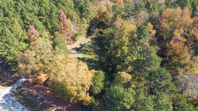 5509,5505,5505zz, 5509zz, DRAKE Road, Greensboro, NC 27406