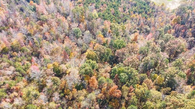 5509,5505,5505zz, 5509zz, DRAKE Road, Greensboro, NC 27406