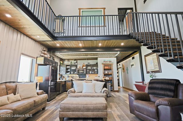 743 Co Rd M, Tahoka, TX 79373