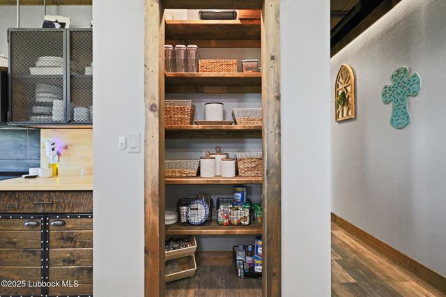 743 Co Rd M, Tahoka, TX 79373