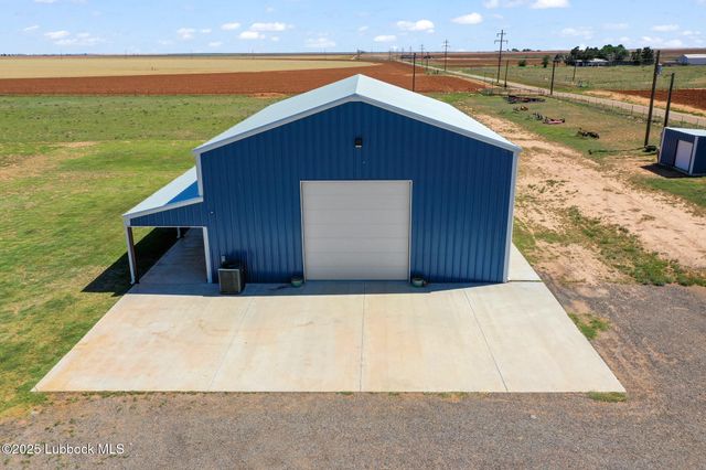 743 Co Rd M, Tahoka, TX 79373