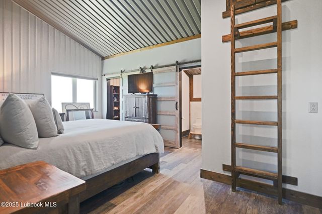 743 Co Rd M, Tahoka, TX 79373