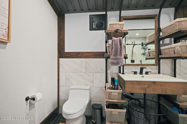 743 Co Rd M, Tahoka, TX 79373