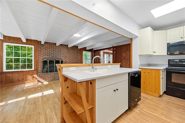 4932 John Tyler HWY, Williamsburg, VA 23188
