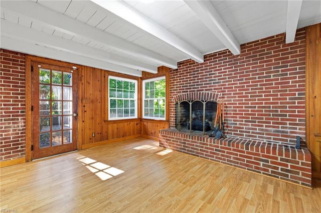 4932 John Tyler HWY, Williamsburg, VA 23188