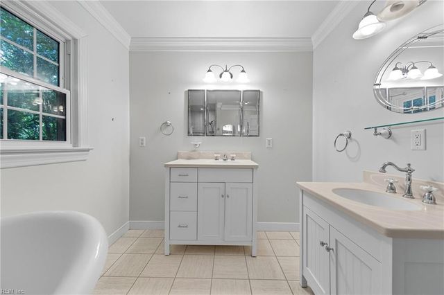 4932 John Tyler HWY, Williamsburg, VA 23188