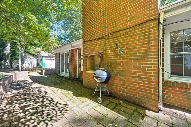 4932 John Tyler HWY, Williamsburg, VA 23188