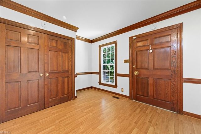 4932 John Tyler HWY, Williamsburg, VA 23188