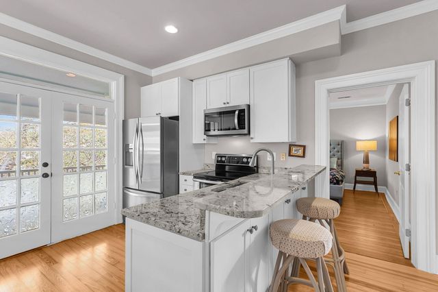 180 Broad Street D, Charleston, SC 29401