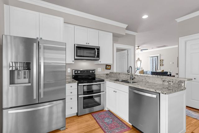 180 Broad Street D, Charleston, SC 29401