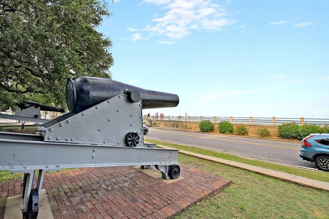 180 Broad Street D, Charleston, SC 29401