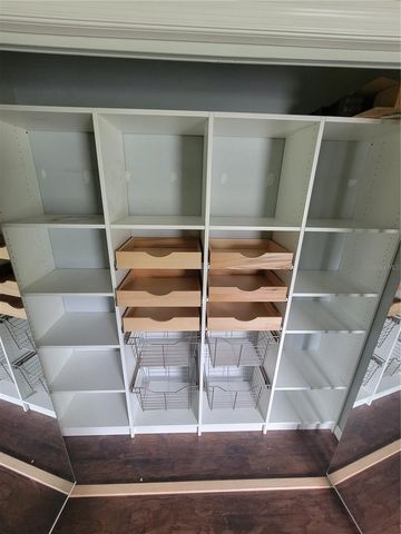 1607 E LINEBAUGH AVE, Tampa, FL 33612