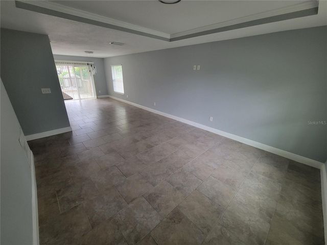 1607 E LINEBAUGH AVE, Tampa, FL 33612