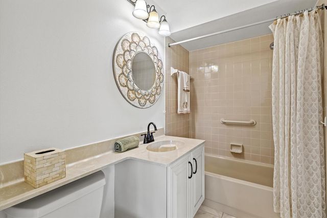 5354 MYRTLE WOOD 50, Sarasota, FL 34235