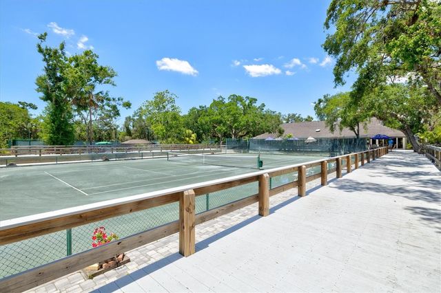 5354 MYRTLE WOOD 50, Sarasota, FL 34235