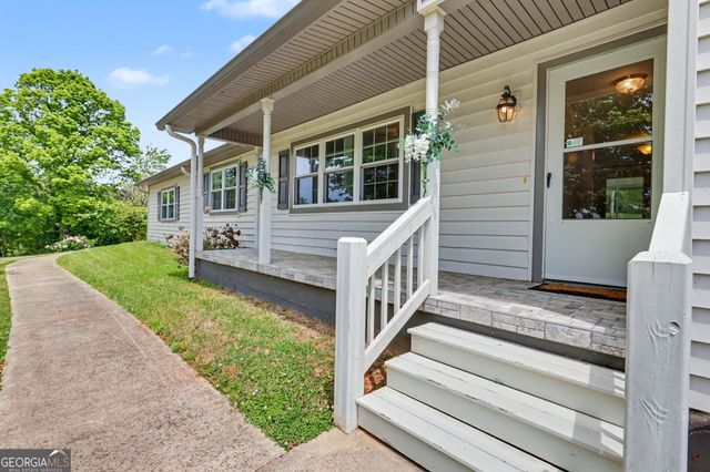 255 Burnt School House Road, Hayesville, NC 28904