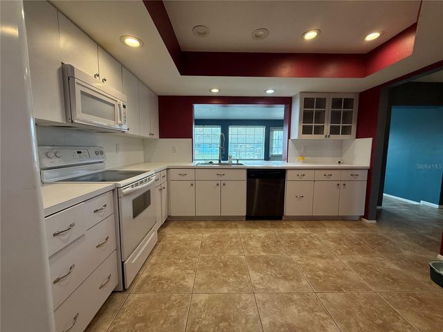 4339 S BAY CIRCLE, North Fort Myers, FL 33903