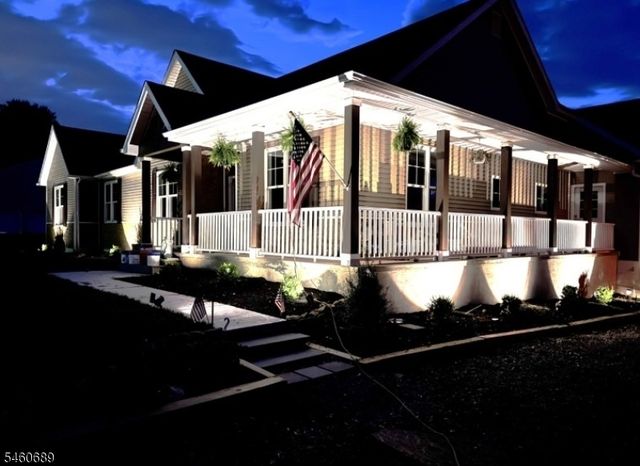 81 Belview Rd, Lopatcong Twp., NJ 08865