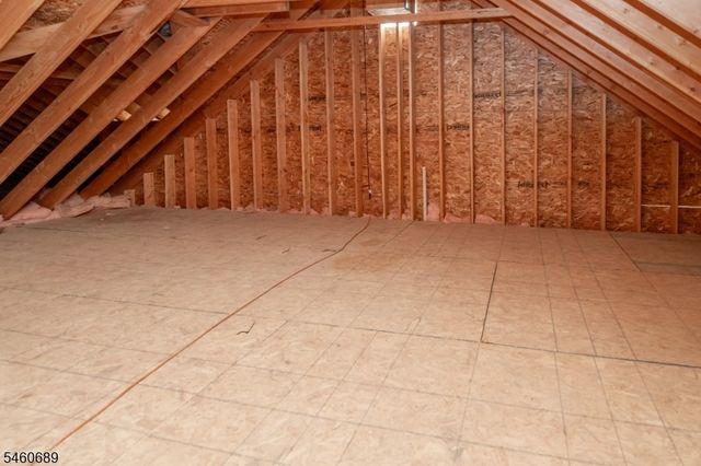 81 Belview Rd, Lopatcong Twp., NJ 08865