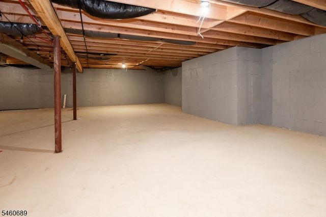81 Belview Rd, Lopatcong Twp., NJ 08865