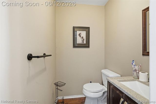 45375 Ronnen Drive, Macomb, MI 48044