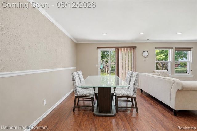 45375 Ronnen Drive, Macomb, MI 48044