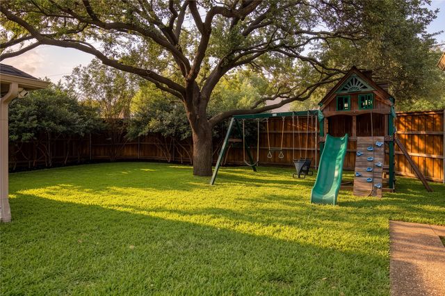 9535 Viewside Drive, Dallas, TX 75231