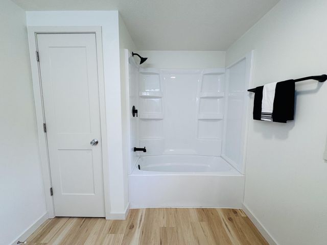 2432 Bond Street, Niles, MI 49120