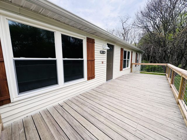 2432 Bond Street, Niles, MI 49120