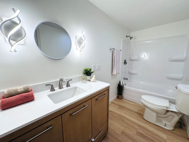 2432 Bond Street, Niles, MI 49120