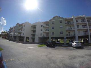 8200 SW 210th St 320, Cutler Bay, FL 33189