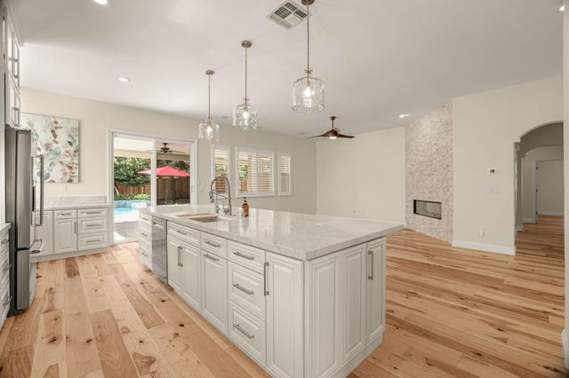 2108 Summer Dr, El Dorado Hills, CA 95762