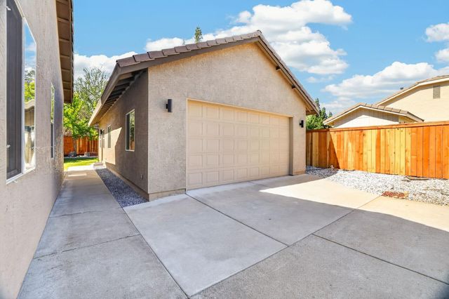 2108 Summer Dr, El Dorado Hills, CA 95762