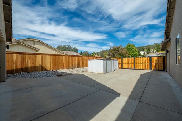 2108 Summer Dr, El Dorado Hills, CA 95762