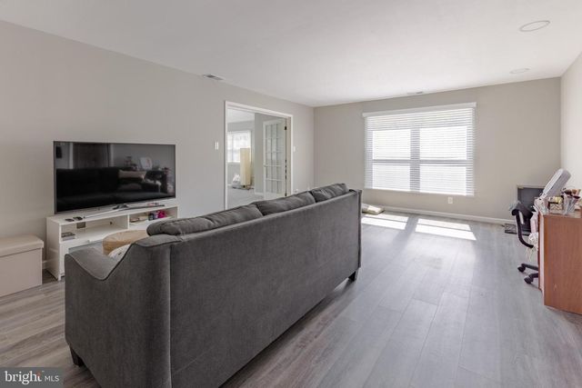 505 E OSLO CT, Absecon, NJ 08205